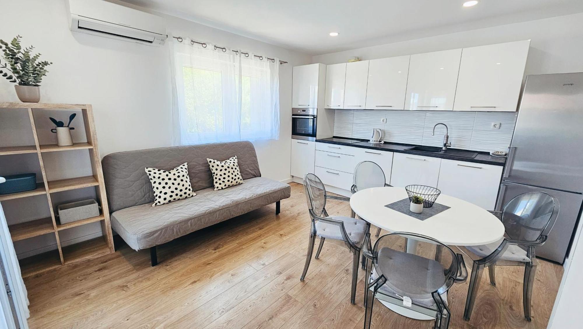 Apartment Zore Promajna Zewnętrze zdjęcie